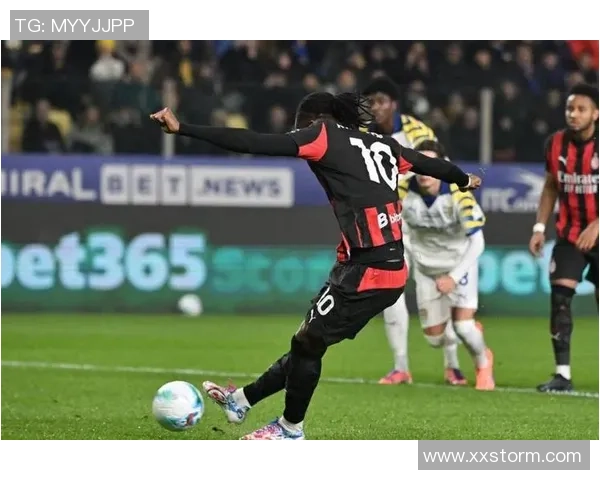 AC米兰友谊赛大胜里昂三球零封全场精彩瞬间回顾